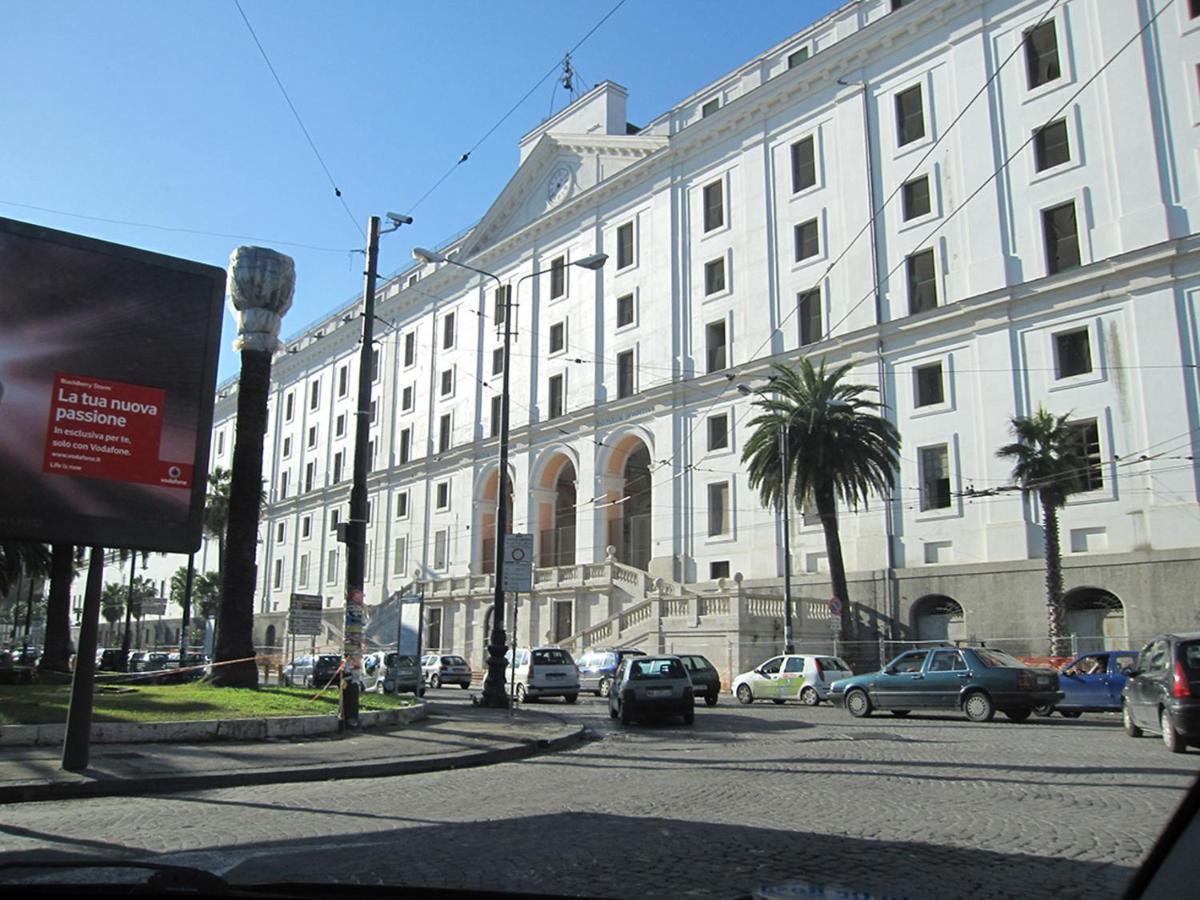 Il Tesoro Di Napoli B&B Exterior foto